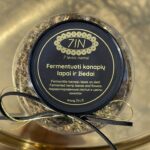 Fermentuoti kanapių lapai ir žiedai