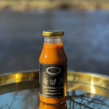 Сироп из облепихи с медом и клюквой