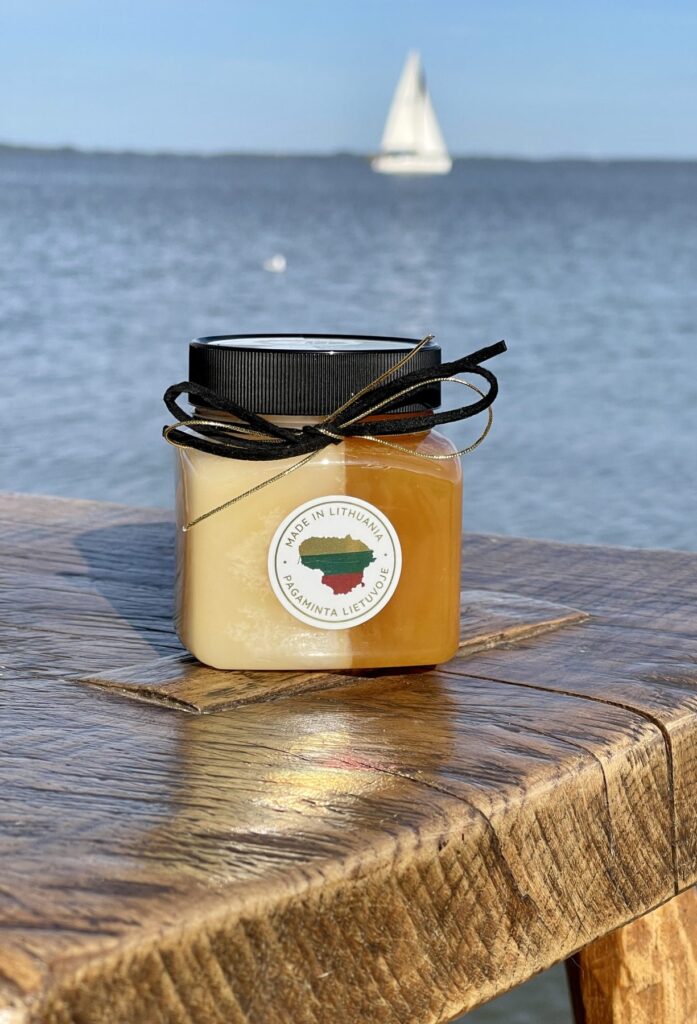 Pavasario - Gegužės ir vasaros - Birželio dvispalvis medus