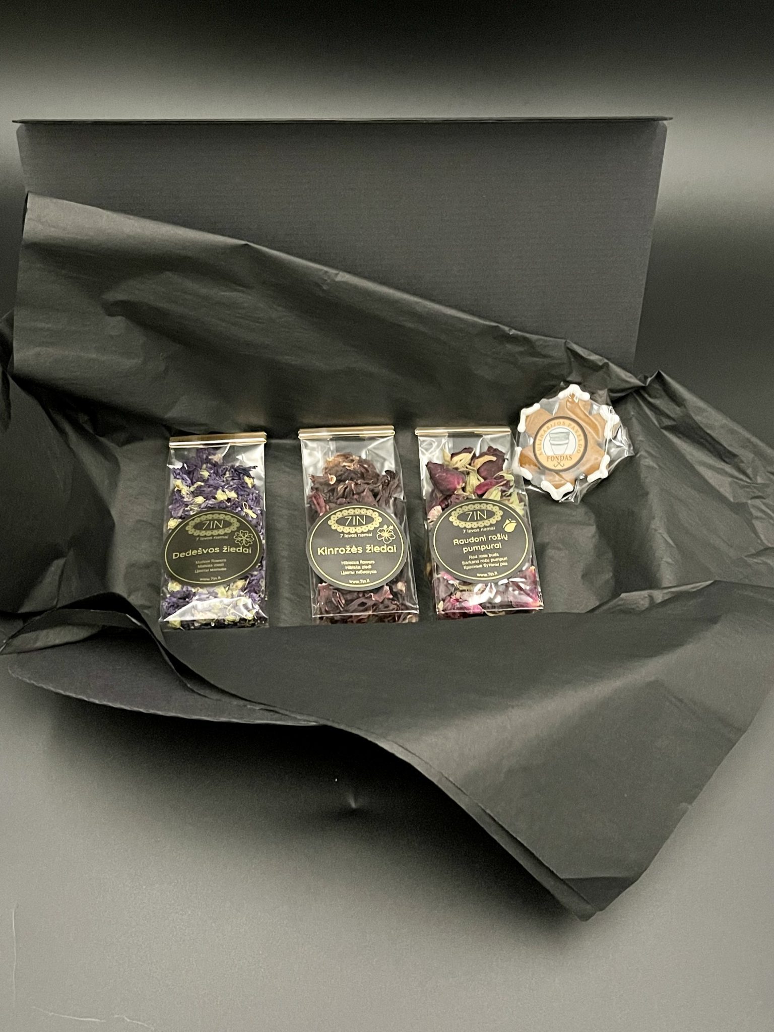 Gift Set No. 44 - 7IN